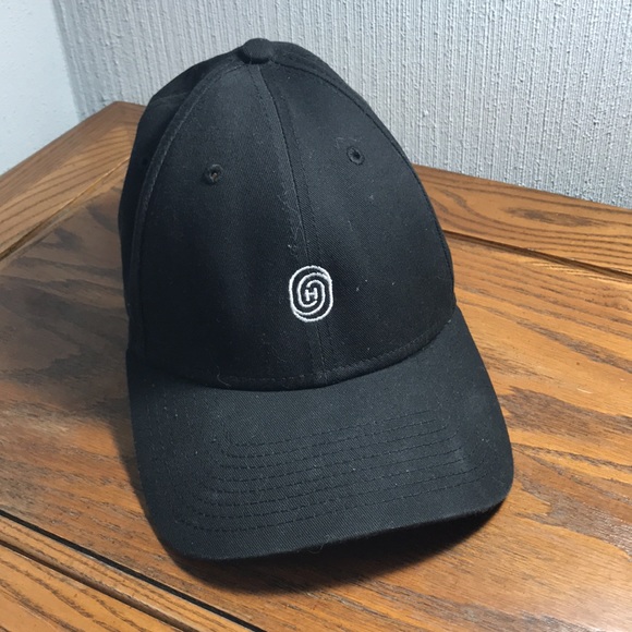 Men's Black 9FORTY Hat - Picture 2 of 7